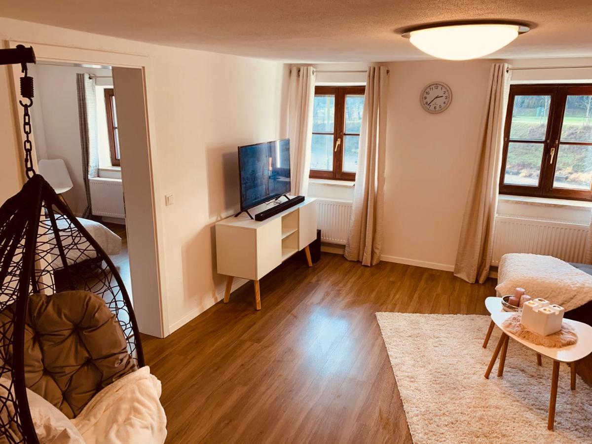Felix Living 2, Cozy & Modern & Netflix Wohnung Mit Blick Ins Gruene Passau Exterior photo
